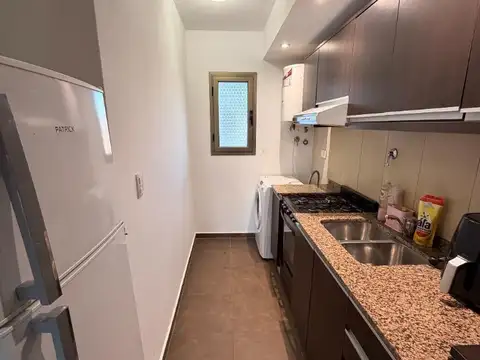 Departamento monoambiente en el centro de Zárate!