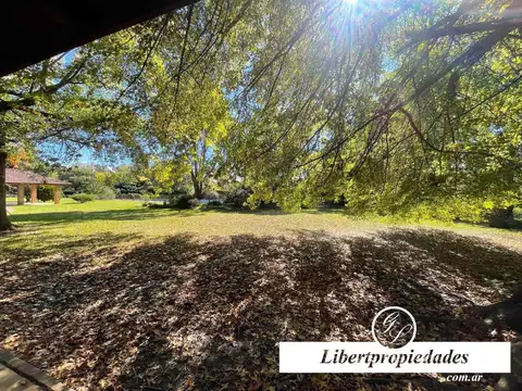 Casa 6 ambientes con 3 baños