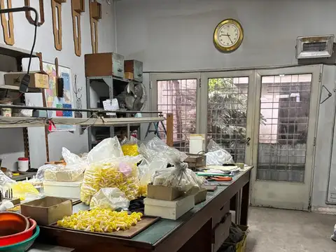 Galpon en Venta en Villa Luro, USD 199.000