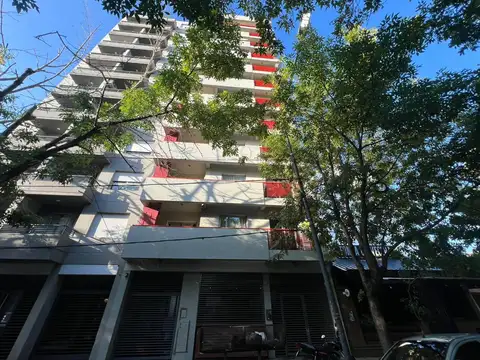 Monoambiente en alquiler en La Plata Av 13 e/ 63 y 64 - Dacal Bienes Raices