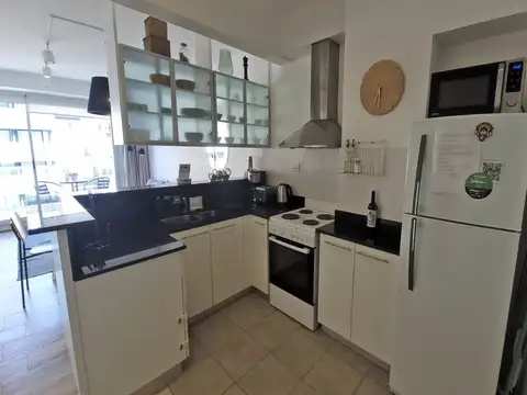 Guatemala 5700, Piso 5