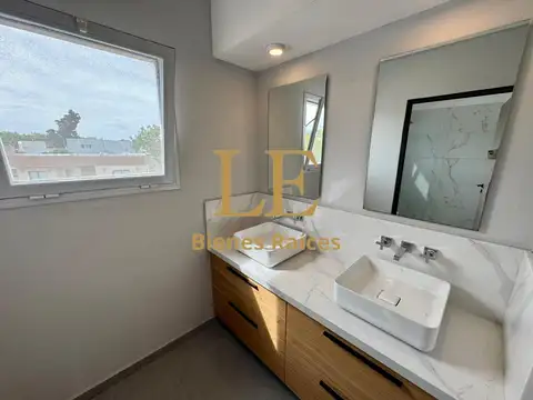 Casa en Venta 2 años