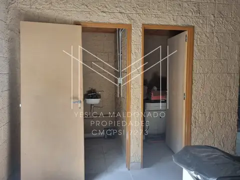 Local en Alquiler en La Lonja, $ 1.200.000