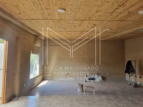 Local en Alquiler en La Lonja, $ 1.200.000