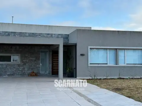 Casa en Alquiler Temporal en Countries y Barrios Cerrados en Esteban Echeverria, USD 10.000