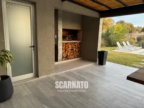 Casa en Barrio Santa Juana