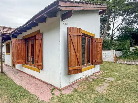 VENTA 2 CASAS EN BLOCK ATLANTIDA SANTA CLARA