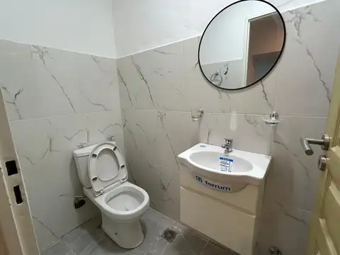 Depto Tipo Casa en Alquiler en Parque Chacabuco, $ 1.200.000
