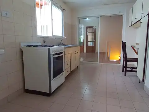 San Nicolás 500, Piso 1°