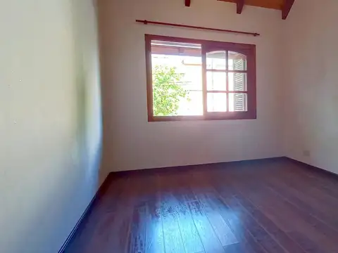 Departamento en Alquiler en Luis Agote, $ 600.000