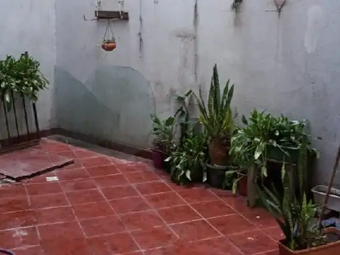 Depto Tipo Casa en Alquiler de 3 ambientes