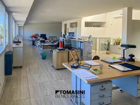 Oficina Monoambiente con 2 baños