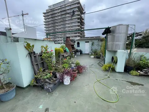 Depto Tipo Casa en Venta de 4 ambientes
