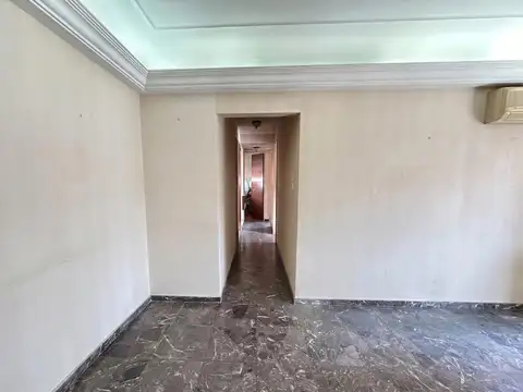 Departamento en Venta en Parque Chacabuco, USD 218.000