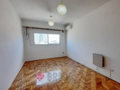 AV. CORRIENTES AL 2300 - IMPECABLE VISTA PANORAMICA TODO SOL APTO PROFESIONAL