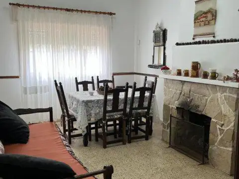 Lebensohn e/ Montevideo y Azopardo