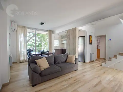 Venta departamento 4 ambientes en duplex con cochera y quincho!