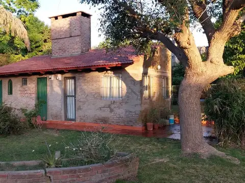 CASA QUINTA EN VENTA EN ESQUINA VILLA DEL PLATA