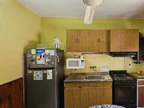 VENTA DE CASA 3 DORMITORIOS CON COCHERA