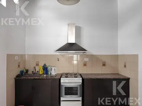 Casa en venta, dos dormitorios, parque. Los Hornos