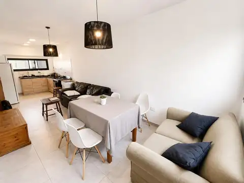 Depto Tipo Casa en Venta de 3 ambientes