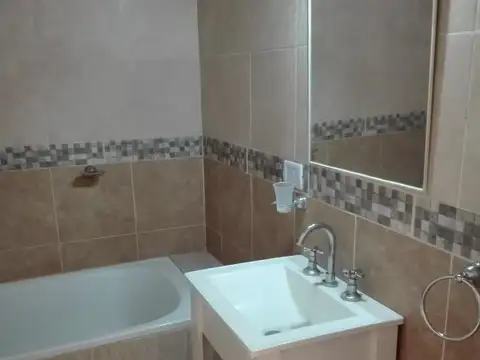 J Hernandez 3750 , Piso PB