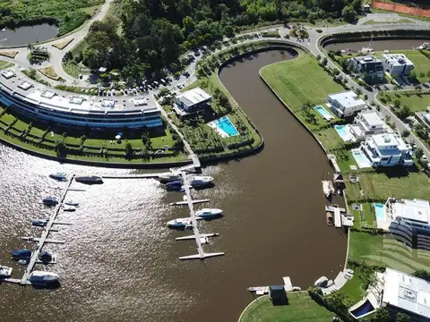 Terreno en venta en Barrio Yacht-Nordelta
