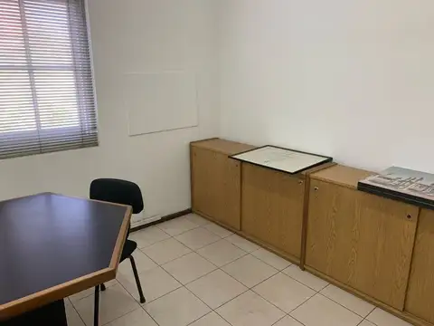 Oficina en Venta 25 años