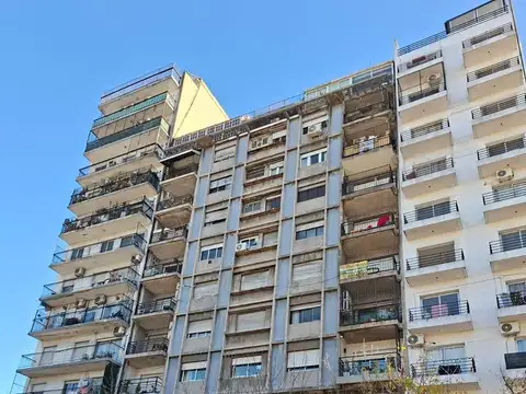 Departamento en San Cristobal, Monoambiento Divisible Totalmente Renovado.
