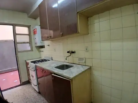 Monoambiente con amplio patio  