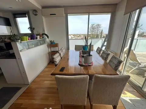 Departamento 4 ambientes con 2 baños