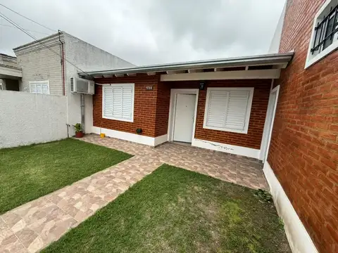 Casa - Venta - Argentina, Lobos - Soldado Echave  1200