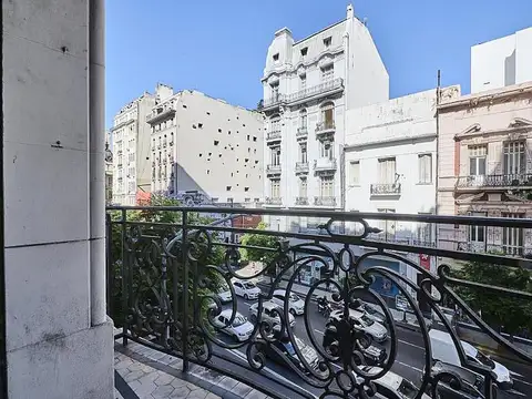 Departamento en Venta de 7 ambientes