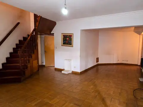 Casa en Alquiler en Ramos Mejia, $ 900.000