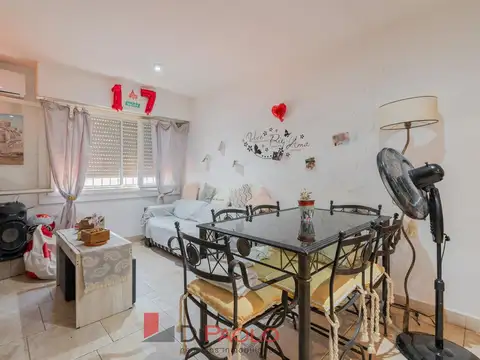 Venta - Departamento 3 ambientes -Excelente ubicación 