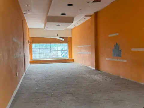 Local en Alquiler en Pilar Centro, $ 950.000