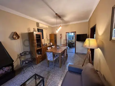 Manuel Rico 700, Piso 0