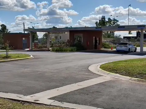 Terreno en Venta en Pilar Del Este, USD 39.900