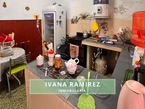 Casa 3 ambientes con 1 baño