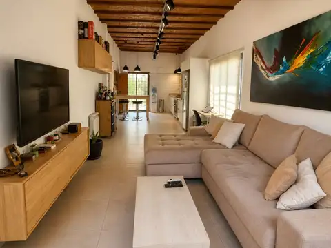 OPORTUNIDAD VENTA CASA EN VILLA SARMIENTO ZONA WARD ? ESCUCHA OFERTA