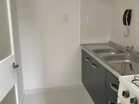 Departamento en Alquiler de Monoambiente
