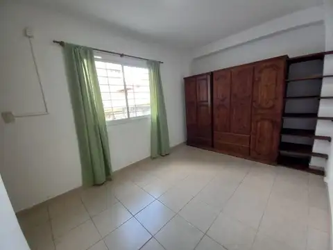 Pje. San Carlos 3600, Piso 01