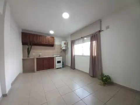 Pje. San Carlos 3600, Piso 01