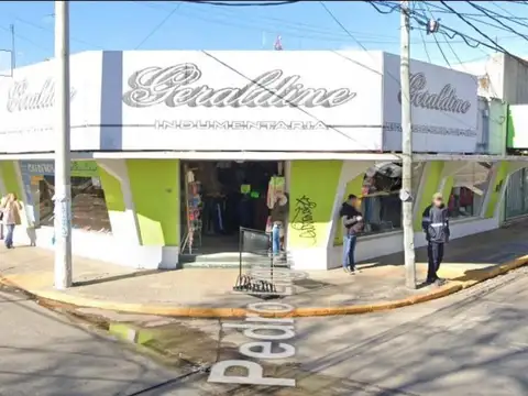 LOCALES - EN ESQUINA - PILAR, GRAN BS. AS. NORTE