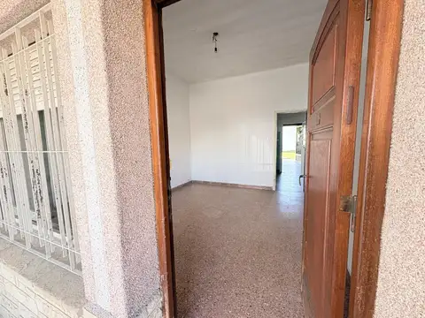 Casa en Venta en Villa Adelina, USD 158.000