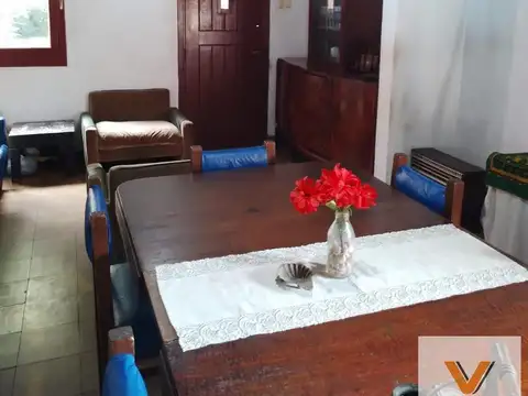 Casa en venta - 3 Dormitorios 1 Baño - 392mts2 - Constitucion