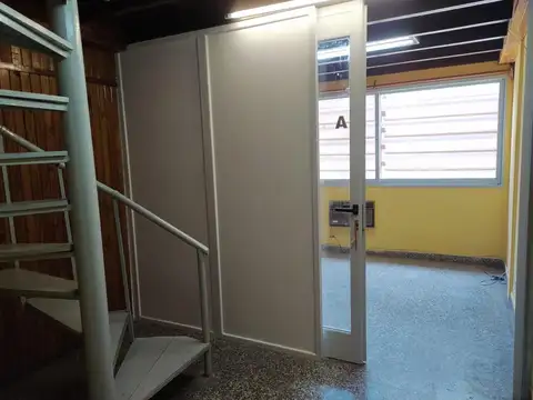 Oficina Colón y Arturo Illía 4to piso
