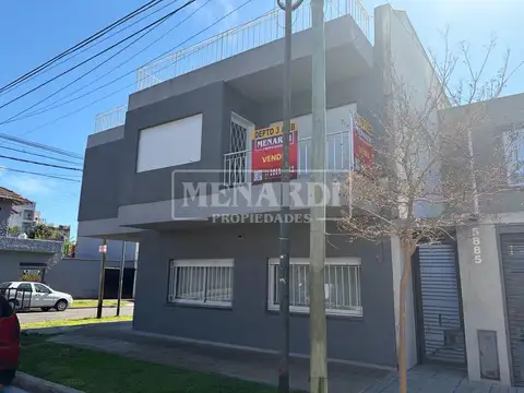 DEPARTAMENTO 3 AMBIENTES EN VENTA - A REFACCIONAR