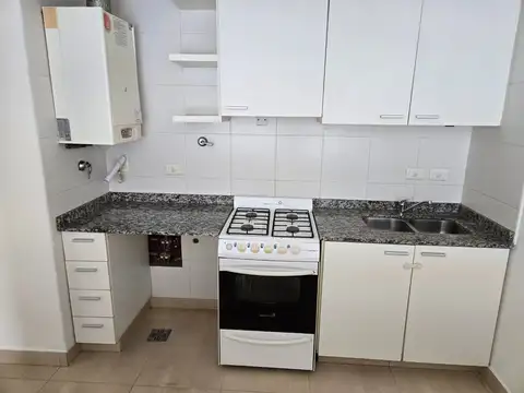 Departamento en Alquiler en Almagro, $ 950.000