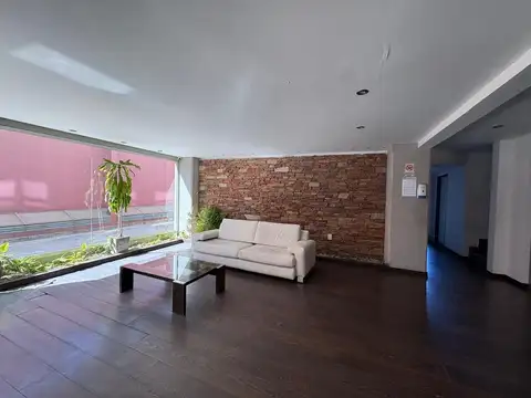 Departamento en Venta con 2 cochera
